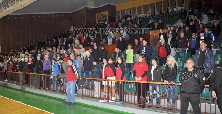 Мъгляво почти реми на изборите, Хасково бие неоспоримо Берое на баскет