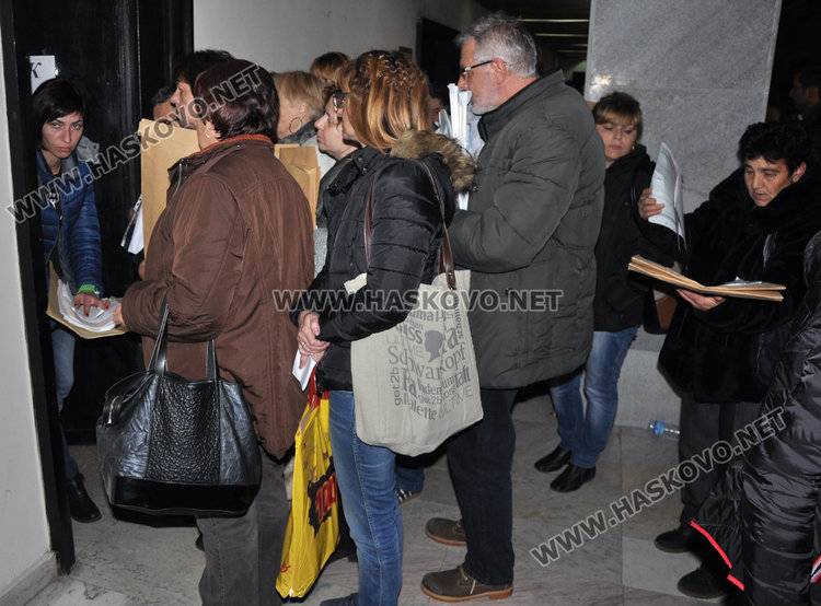 Междинни резултати за Хасково: Радев 30.62 процента, Цачева – 22.72