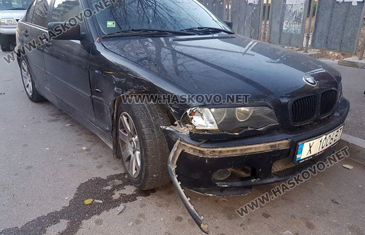 Заплеснат харманлиец се обърна с Форда си по таван на главната