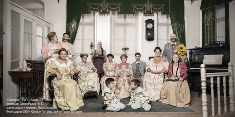 Драматичният театър на Варна гостува в Кърджали със "Свекърва"