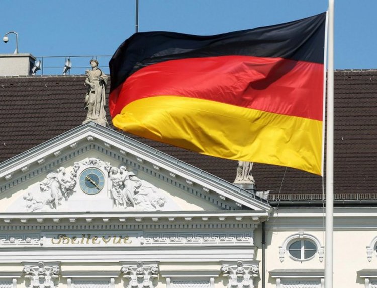 Берлин предлага политическо убежище на опозиционно настроените турци  