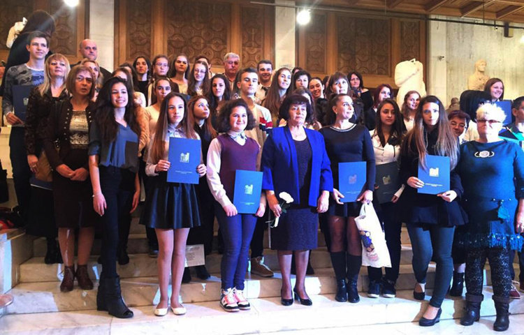 Млади етнографи обраха наградите в национален конкурс 