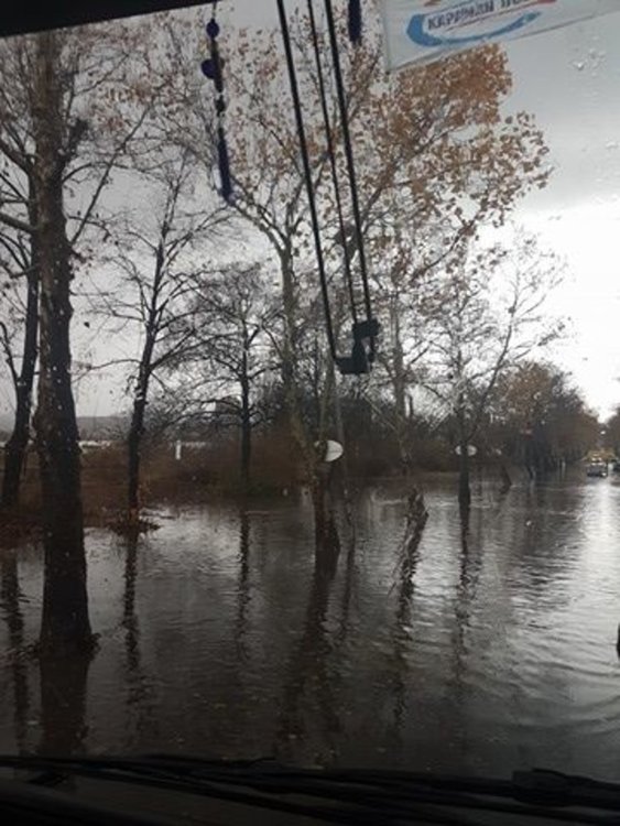 Поредният изход на града блокиран