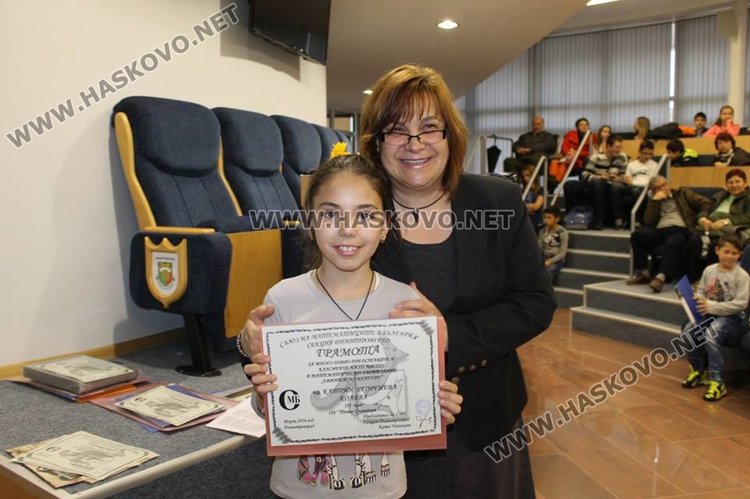 Председателят на Секцията към Съюза на математиците в Димитровград Катя Чалъкова коментира новостите при провеждане на състезанията в Димитровград