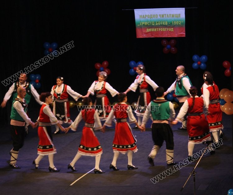 Близо 3 000 лв. за болните от муковисцидоза набраха танцьори в Димитровград