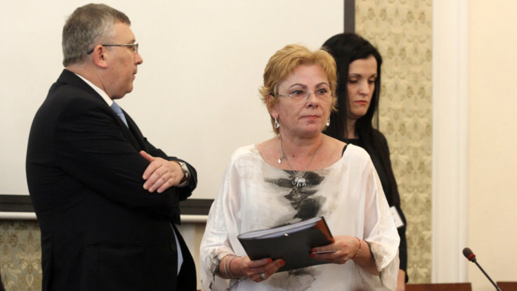 Предлагат без глоби за компании, признали картел