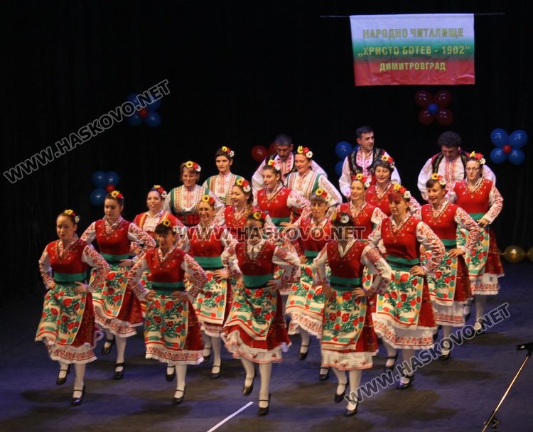 Близо 3 000 лв. за болните от муковисцидоза набраха танцьори в Димитровград