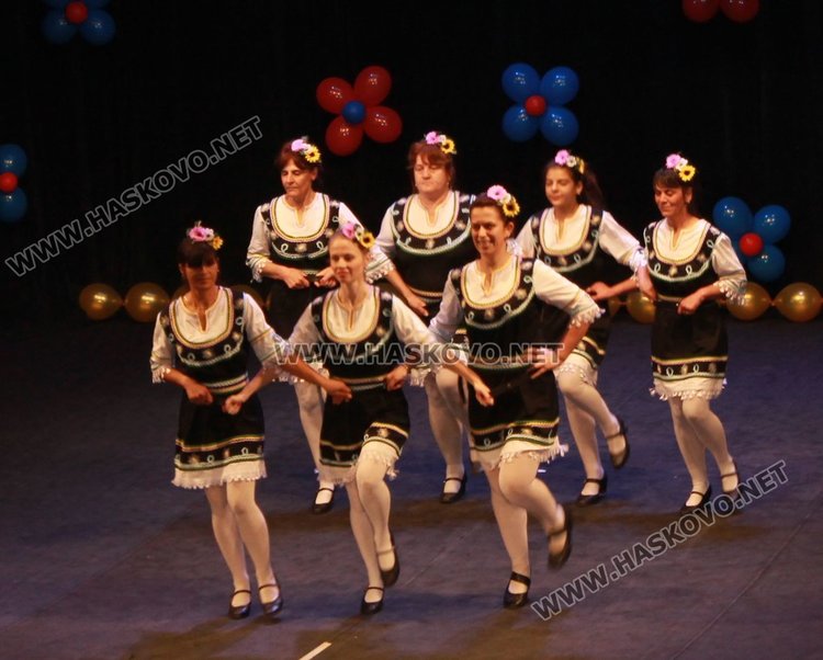 Близо 3 000 лв. за болните от муковисцидоза набраха танцьори в Димитровград