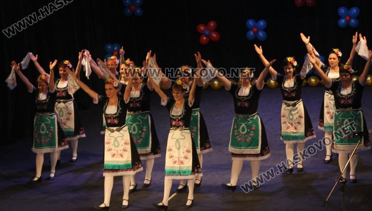 Близо 3 000 лв. за болните от муковисцидоза набраха танцьори в Димитровград