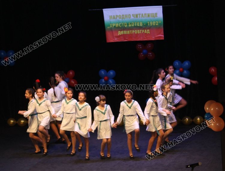 Близо 3 000 лв. за болните от муковисцидоза набраха танцьори в Димитровград