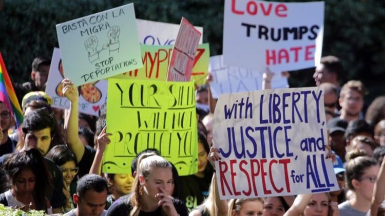 Заплахата на Тръмп за мюсюлманите ”изчезна” за кратко