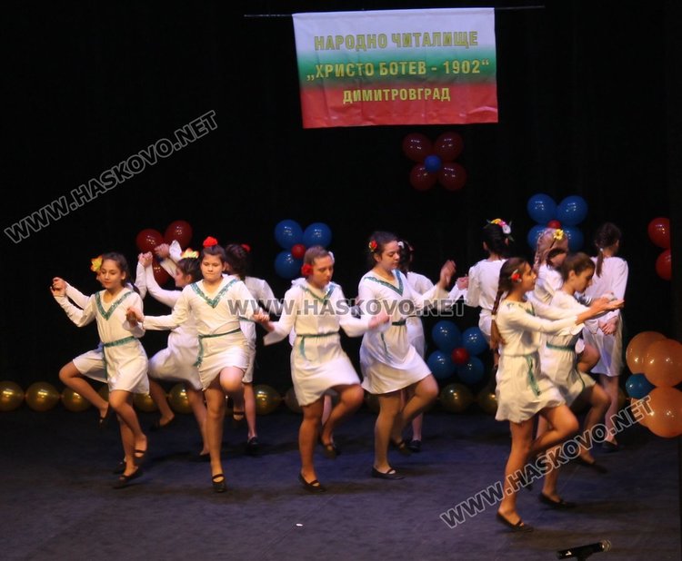 Близо 3 000 лв. за болните от муковисцидоза набраха танцьори в Димитровград