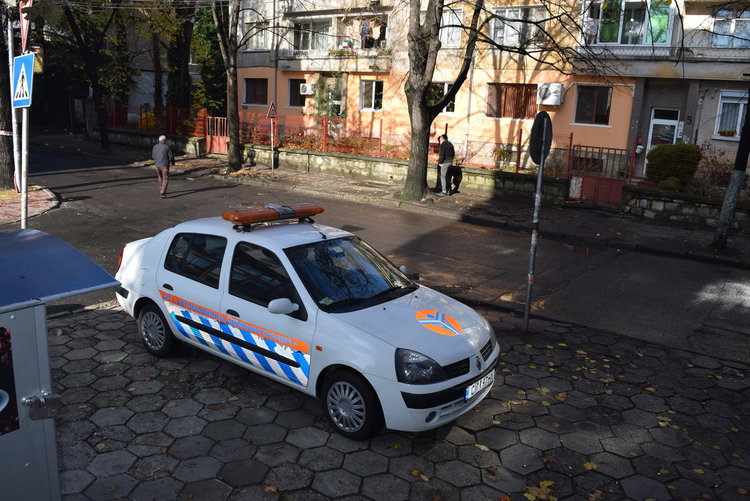 На вниманието на Пътна полиция:И „Автомобилна администрация” иска специален режим на… паркиране