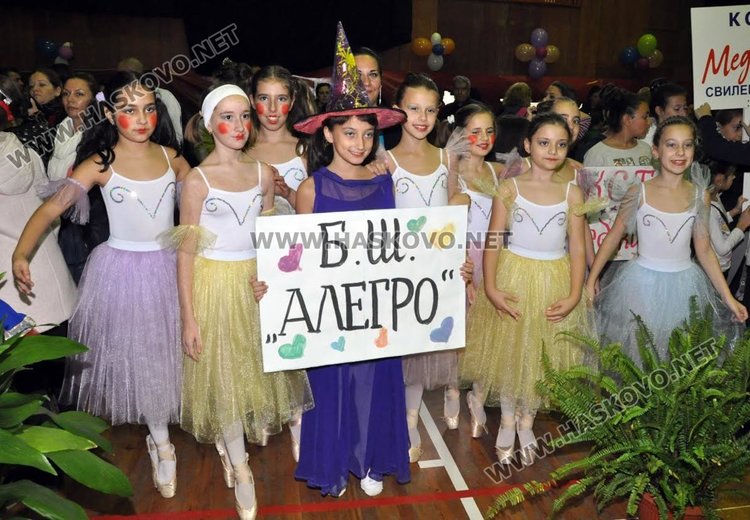 900 танцьори пристигат в Димитровград за участие в национален фестивал