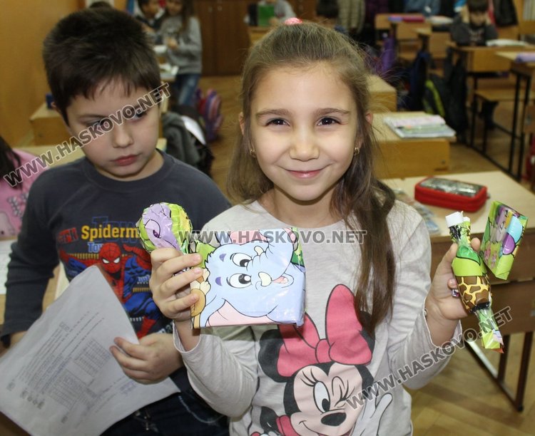 Деца с увреждания и димитровградски ученици с инициатива за деня на толерантността