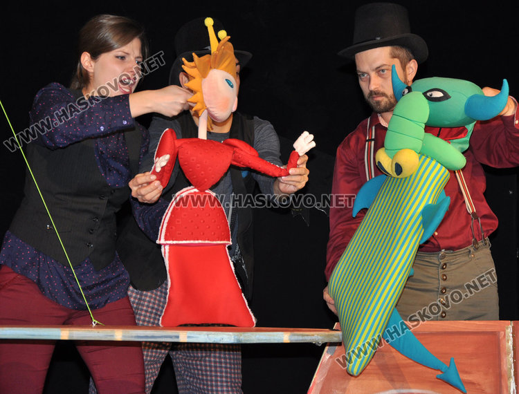 Една необикновена принцеса очаква децата в театъра този четвъртък