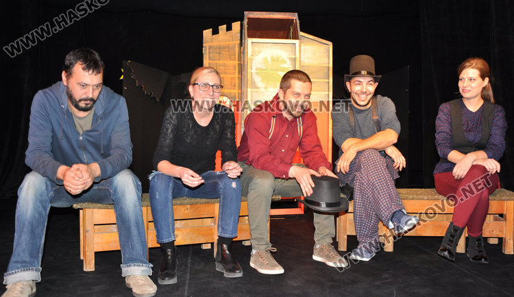 Една необикновена принцеса очаква децата в театъра този четвъртък