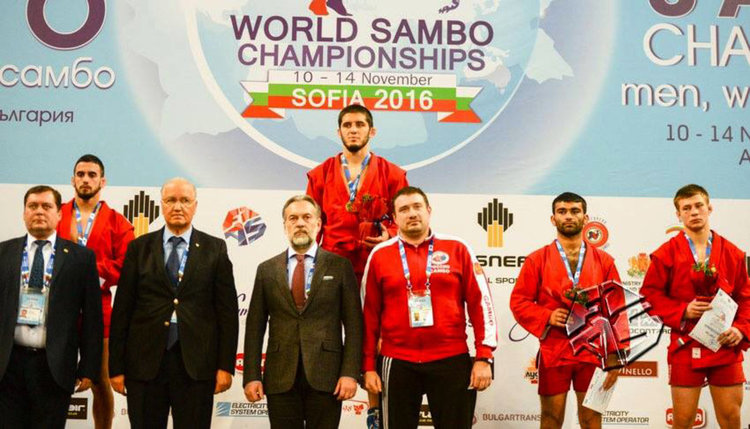 Симеоновградчанин стана световен вицешампион по самбо