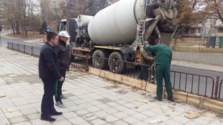 Общината изгради бетонен парапет срещу наводнения във „Възрожденци”