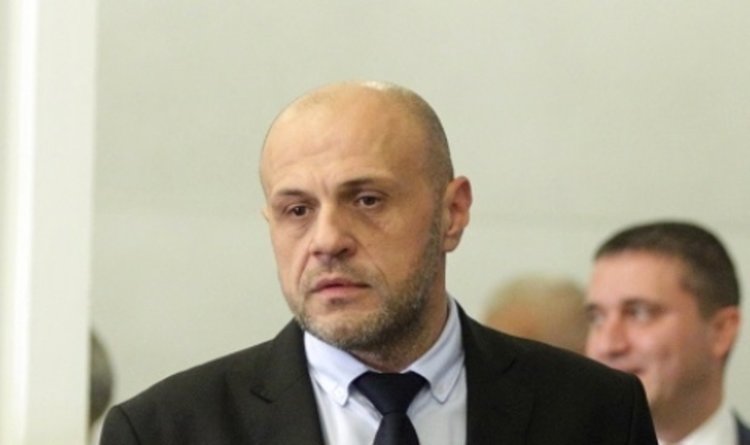 Оставката на кабинета не е еднолично решение на премиера