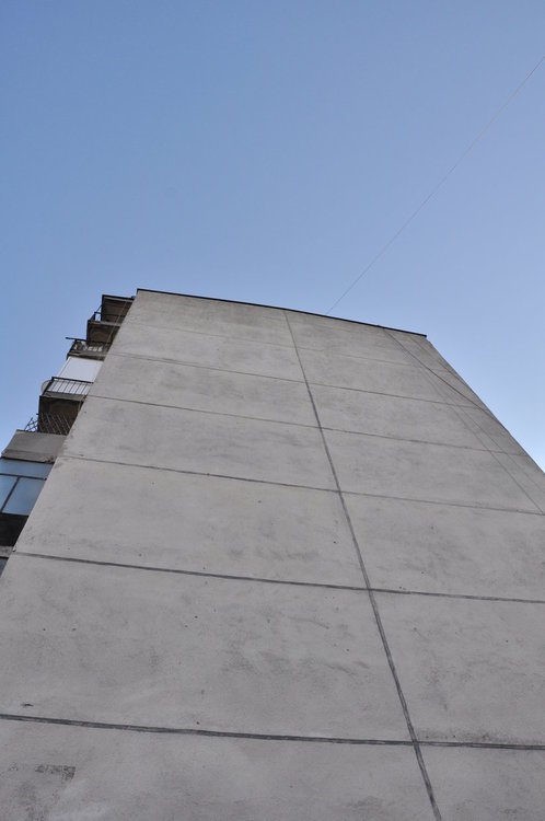 Мъжът в “Орфей” най-вероятно е скочил от покрива на блока