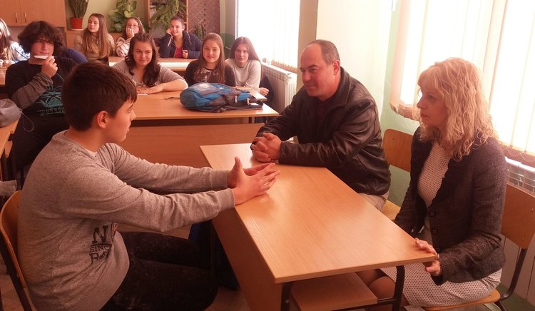 Световната седмица на предприемачество отбелязват в ОУ "Алеко Констентинов" в Димитровград с открит урок, ролеви игри и презентация