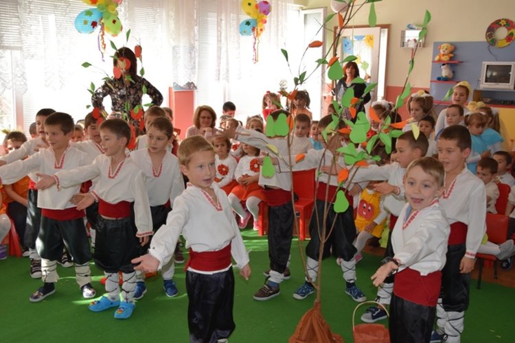 Празник за есента в детска градина „Слънце” в Ардино