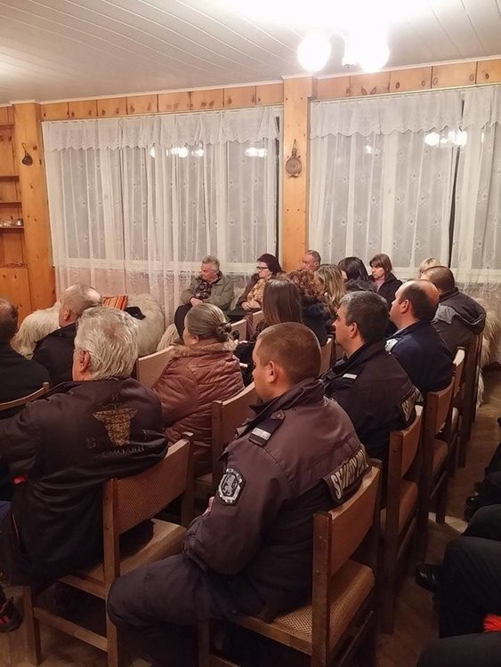 Как се отчете кметът на Момчиловци Сийка Суркова,както обеща преди година,когато я избраха