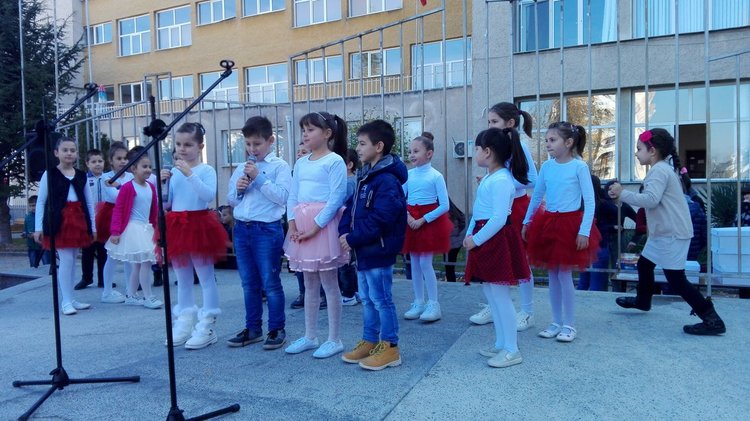 Двудневен патронен празник за славейковци