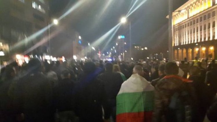 Полицейски мерки заради прояви срещу мигрантите