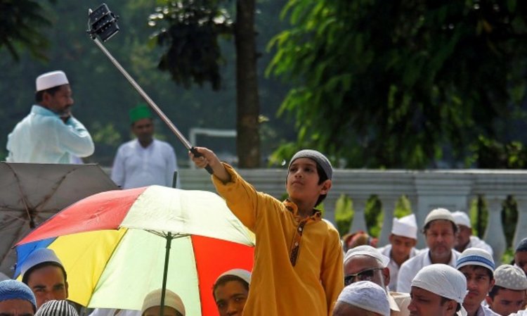 Индийците на първо място... По смърт след селфита