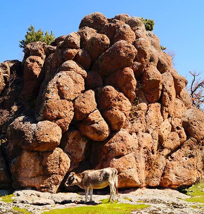 „Харманът“ от свещени камъни
