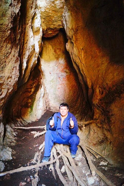 В пещерата-употреба