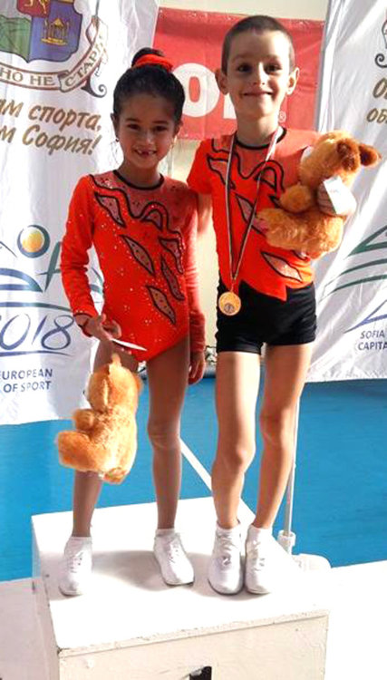 24 деца от „Виолена“ с медали от Националния турнир по аеробика