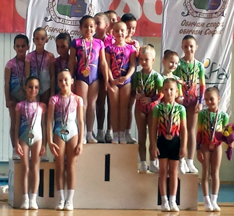 24 деца от „Виолена“ с медали от Националния турнир по аеробика