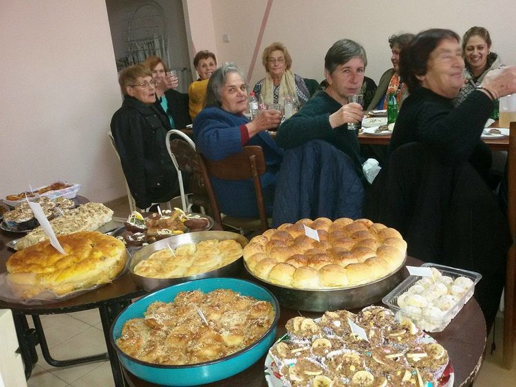 С кулинарна изложба отбелязаха Деня на християнското семейство във Виница