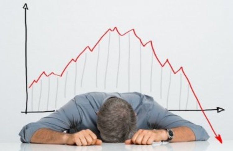 КФН предупреди за 52 посредника без лиценз