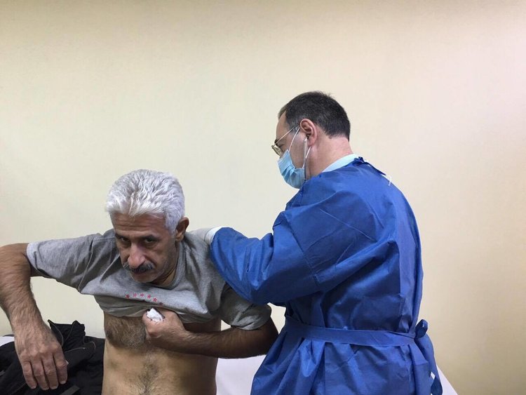 Кожни болести,варицела и вирусни инфекции откриха в бежанския лагер в Харманли специалисти от ВМА