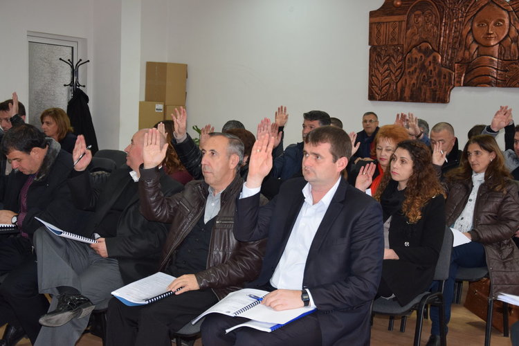 Общинския съвет в Ардино реши да подпомага студенти-медици