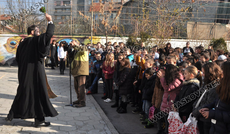 Валерия Стефанова с Климентова награда, 28 отличници с грамоти 