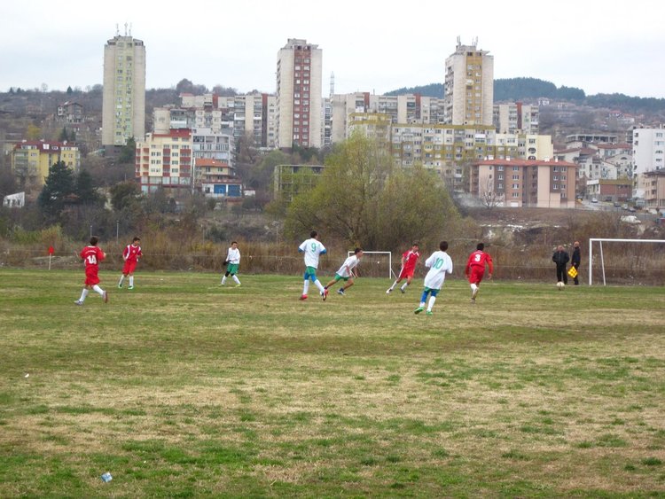 Футболният отбор на „Отец Паисий“ спечели Общинското първенство