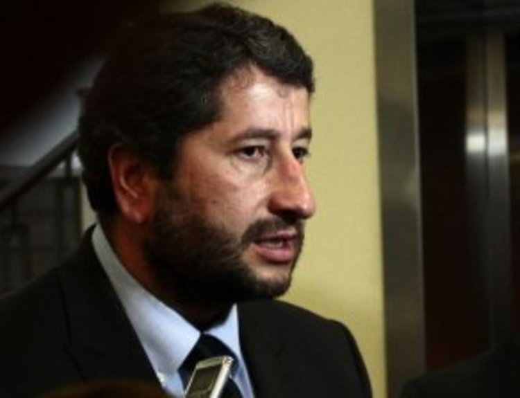 Христо Иванов: Разпитите на министрите са политическо позорище  