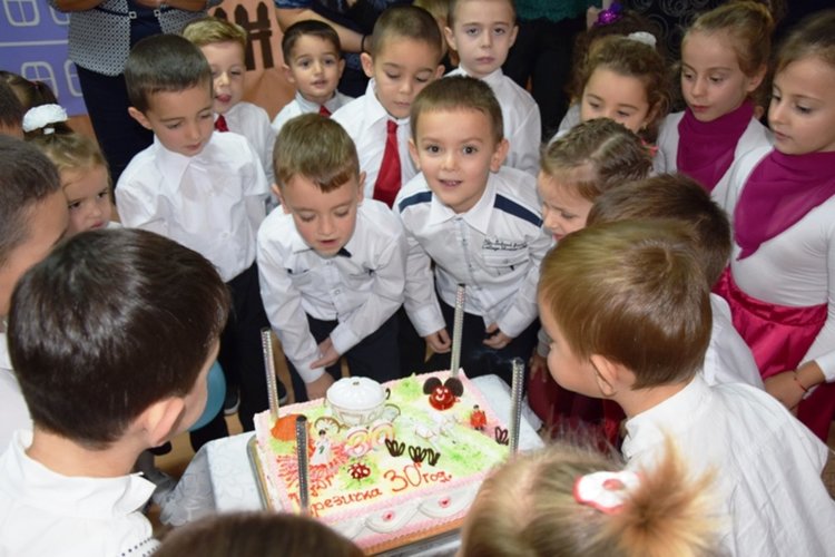 ДГ „Брезичка” в Ардино отбеляза своя 30-годишен юбилей