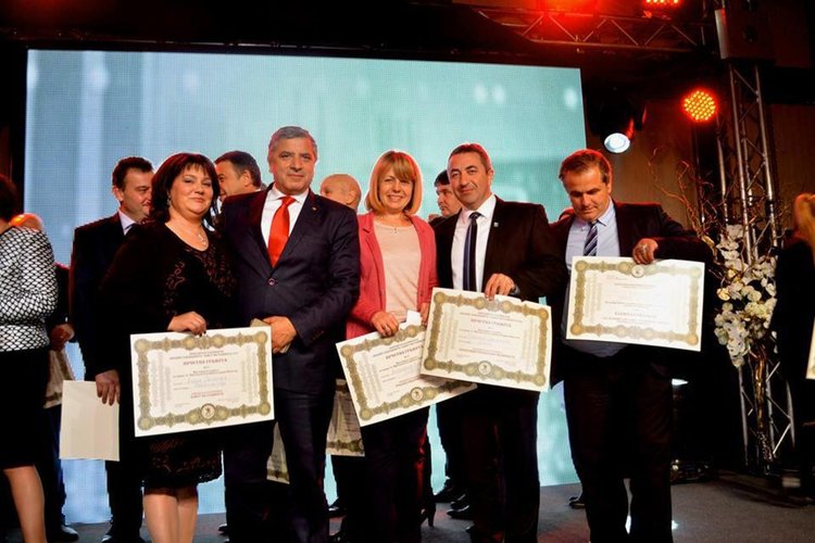 Признание за Диана Овчарова-един от най-успешните кметове в страната