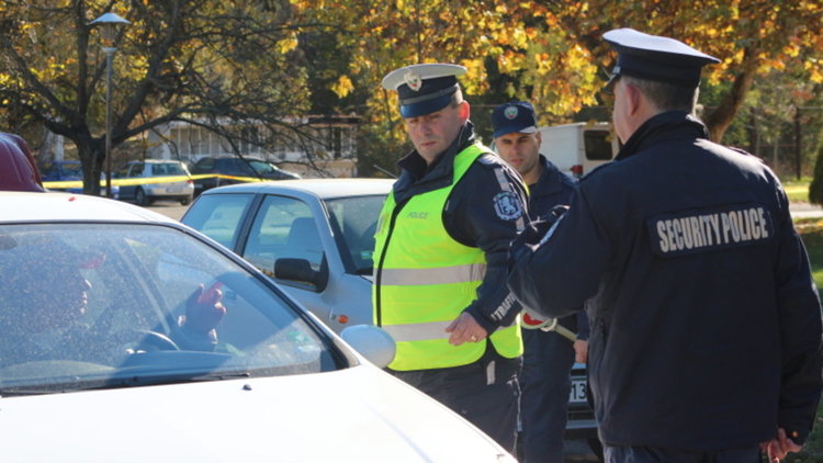 Труп на мъж е открит в столичния квартал Дружба