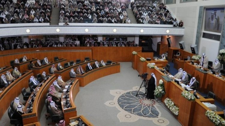 Опозицията в Кувейт с исторически пробив на парламентарните избори