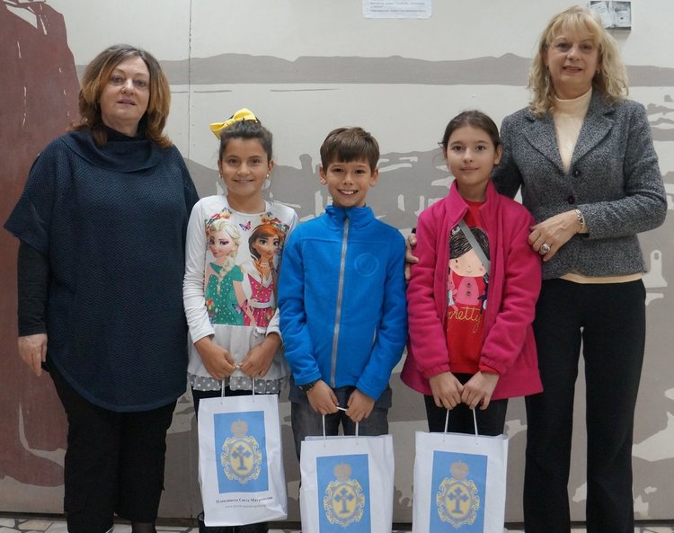 Алековци, участващи в  СИП - Религия с ръководител Мариана Делчева взеха активно участие в православния конкурс за стихотворение, есе и рисунка