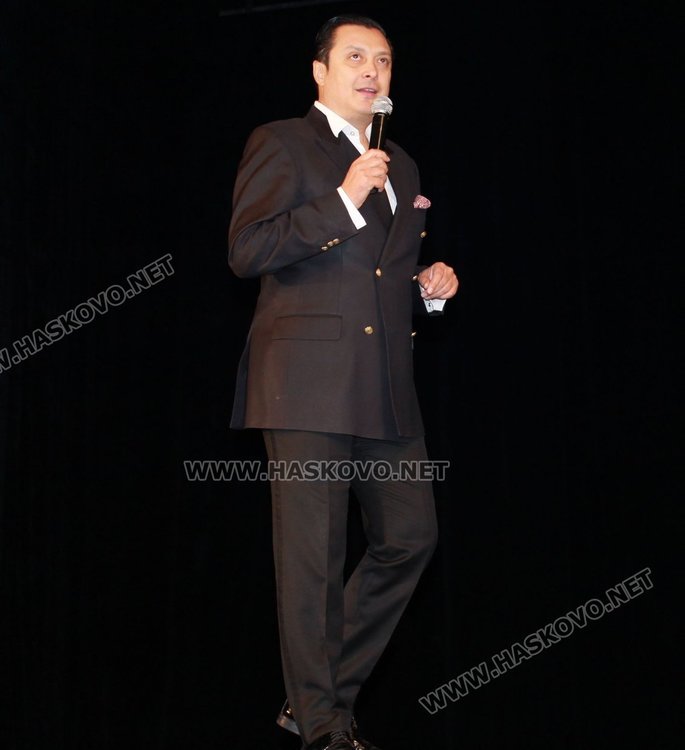 Българският Франк Синатра -Васил Петров