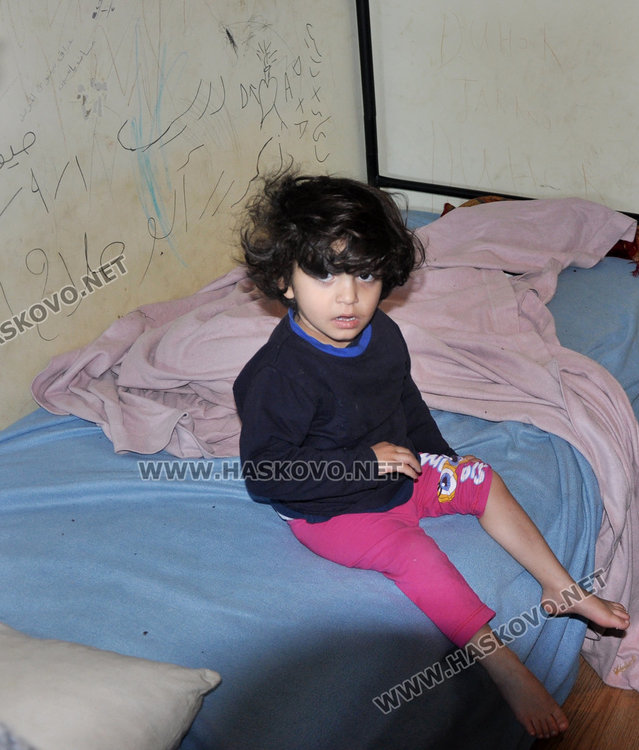 Още 20 агресивни мигранти изведени от лагера в Харманли