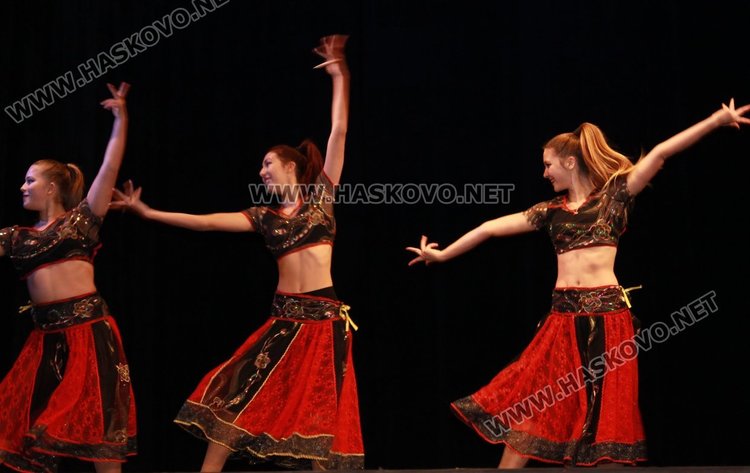 В концерта взе участие и балет "Тангра"